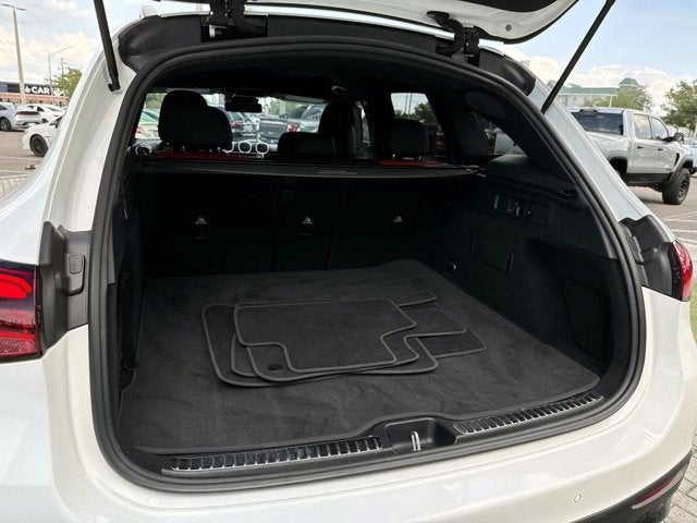 2023 Mercedes-Benz GLC 300