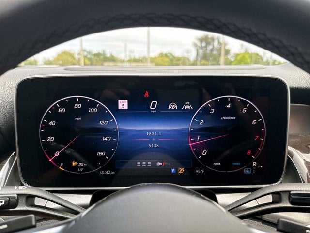 2025 Mercedes-Benz GLC 300