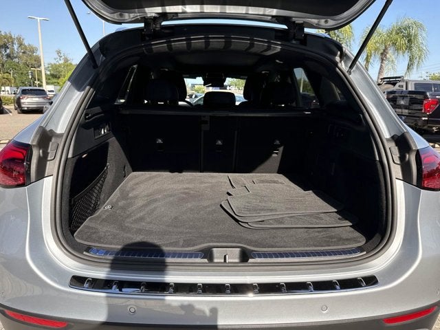 2023 Mercedes-Benz GLC 300