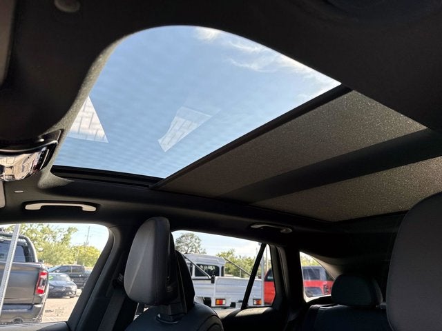 2023 Mercedes-Benz GLC 300