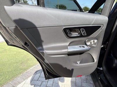 2026 Mercedes-Benz GLC 300