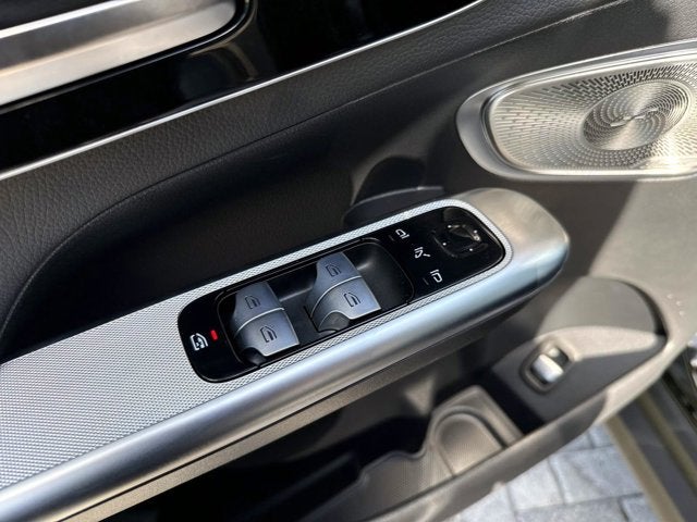 2026 Mercedes-Benz GLC 300