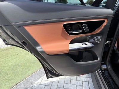 2026 Mercedes-Benz GLC 300