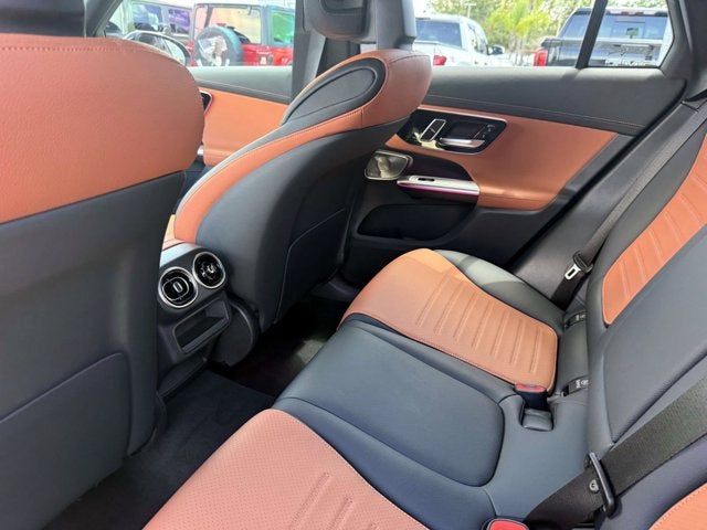 2026 Mercedes-Benz GLC 300