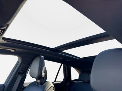 2025 Mercedes-Benz GLC 350e