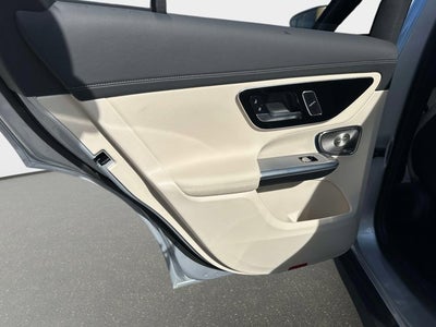 2025 Mercedes-Benz GLC 350e