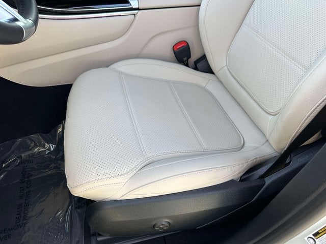 2025 Mercedes-Benz GLC 350e