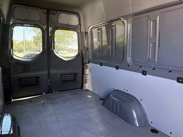 2025 Mercedes-Benz Sprinter 2500 Crew 170 WB High Roof