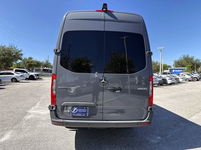 2025 Mercedes-Benz Sprinter 2500 Crew 170 WB High Roof