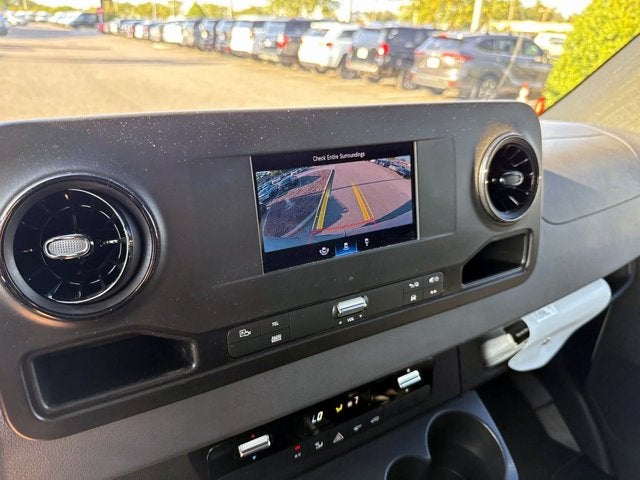 2023 Mercedes-Benz Sprinter 2500 Cargo 170 WB High Roof
