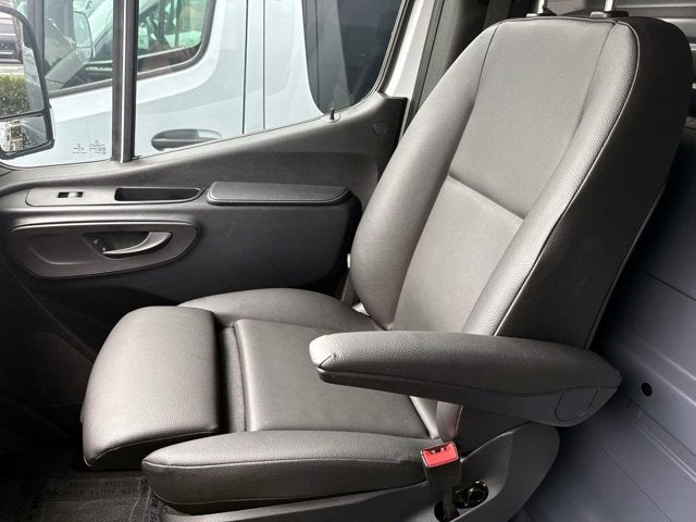 2022 Mercedes-Benz Sprinter 2500 Cargo 144 WB