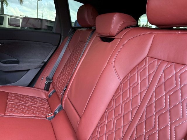 2027 Audi SQ6 e-tron Prestige