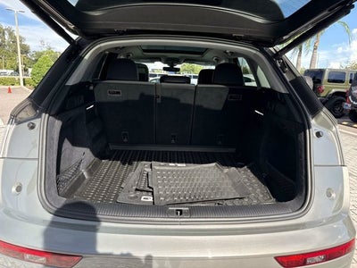 2023 Audi Q5 45 S line Premium
