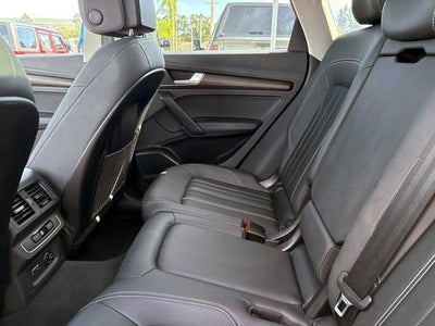 2023 Audi Q5 45 S line Premium