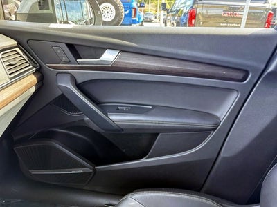 2023 Audi Q5 45 S line Premium