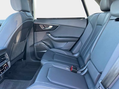 2021 Audi Q8 55 Prestige