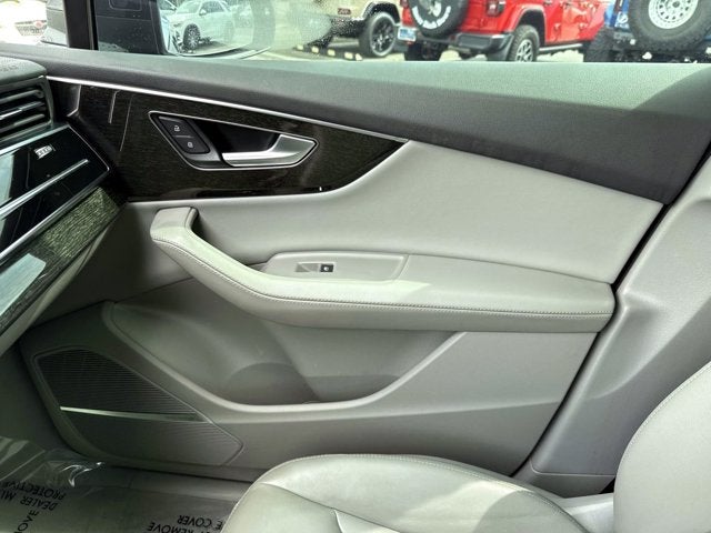 2024 Audi Q7 55 Premium Plus