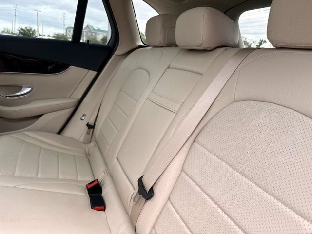 2017 Mercedes-Benz GLC 300