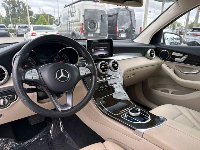 2017 Mercedes-Benz GLC 300