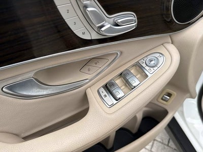 2017 Mercedes-Benz GLC 300
