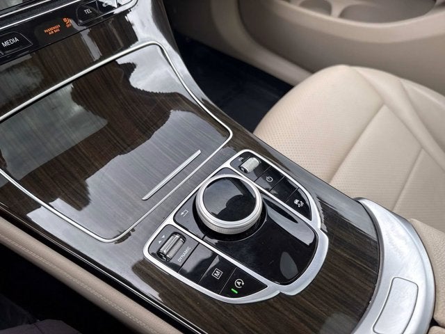 2017 Mercedes-Benz GLC 300