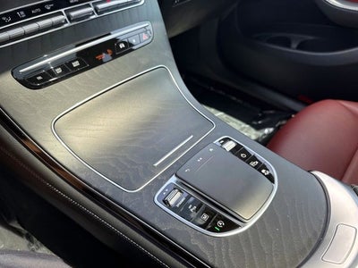 2020 Mercedes-Benz GLC 300