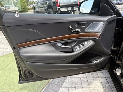 2015 Mercedes-Benz S-Class S 550