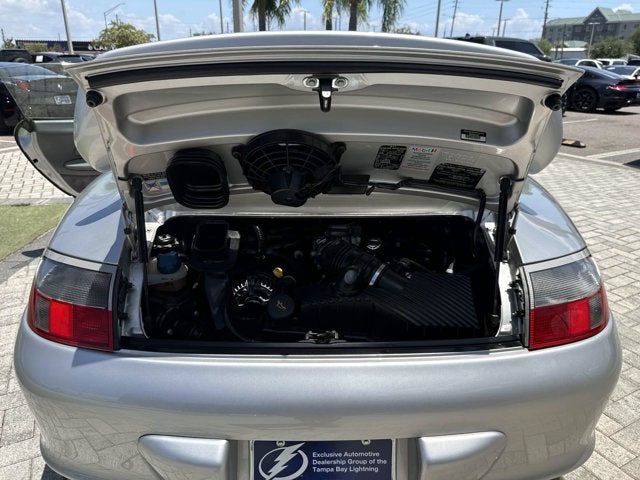 2004 Porsche 911 Carrera