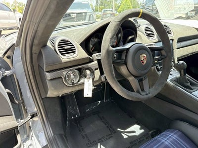 2024 Porsche 718 Cayman GT4 RS