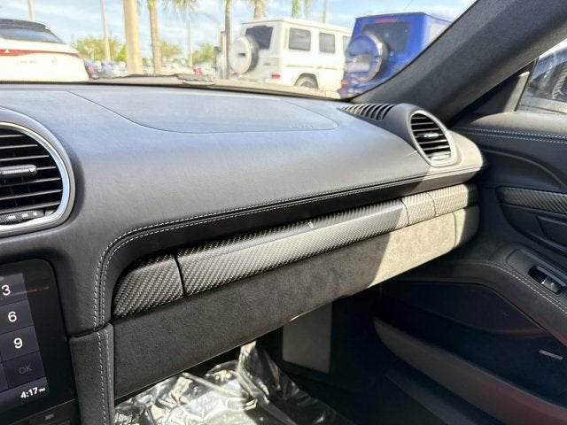 2023 Porsche 718 Cayman GT4 RS