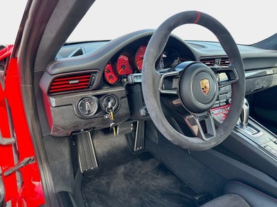 2018 Porsche 911 GT2 RS