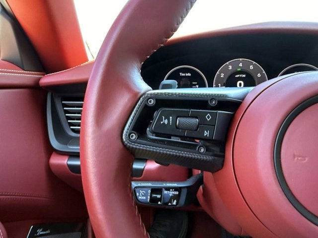 2025 Porsche 911 Carrera GTS