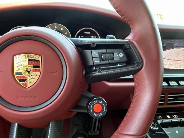 2025 Porsche 911 Carrera GTS