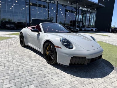 2025 Porsche 911 Carrera GTS