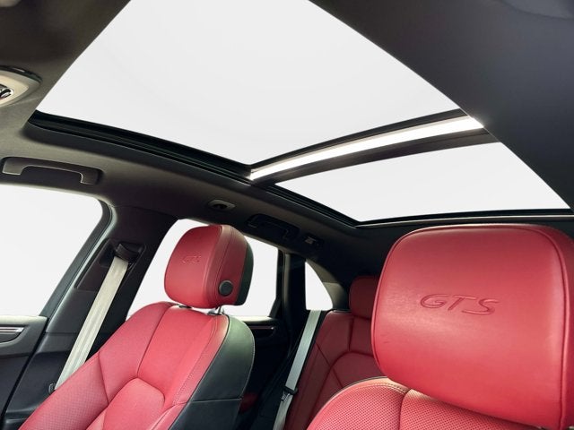 2023 Porsche Macan GTS