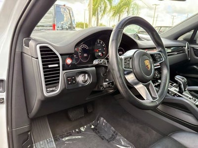 2021 Porsche Cayenne Base