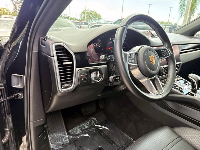 2023 Porsche Cayenne Base