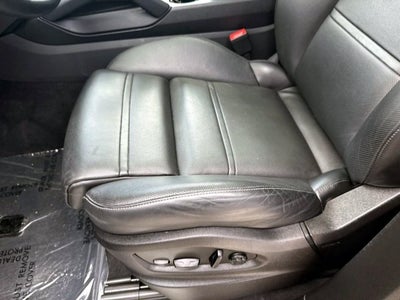 2023 Porsche Cayenne Base