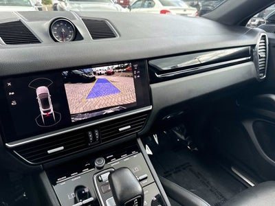 2023 Porsche Cayenne Base