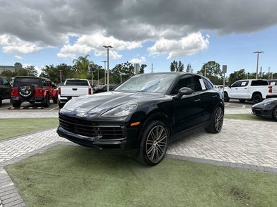 2023 Porsche Cayenne Base