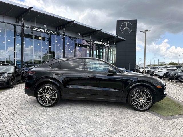 2023 Porsche Cayenne Base