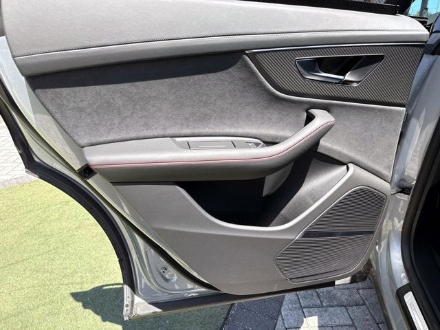 2024 Audi RS Q8 4.0T