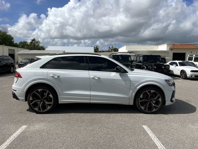 2023 Audi RS Q8 4.0T