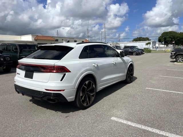2023 Audi RS Q8 4.0T