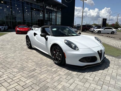 2016 Alfa Romeo 4C Base