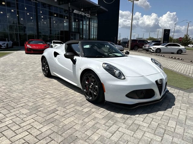 2016 Alfa Romeo 4C Base