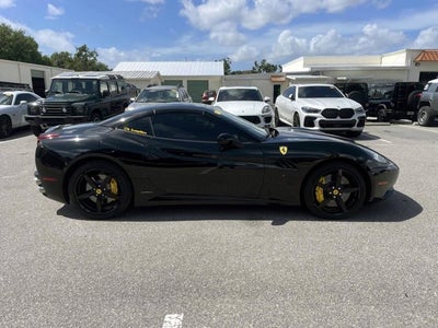 2014 Ferrari California Base