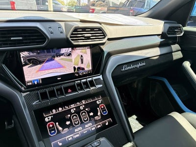 2024 Lamborghini Urus Performante
