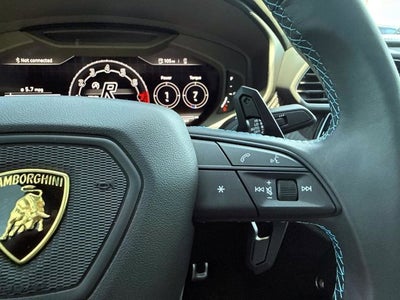 2024 Lamborghini Urus Performante