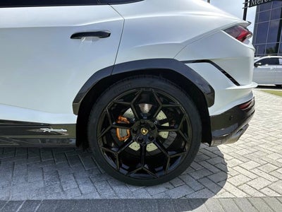 2023 Lamborghini Urus Performante